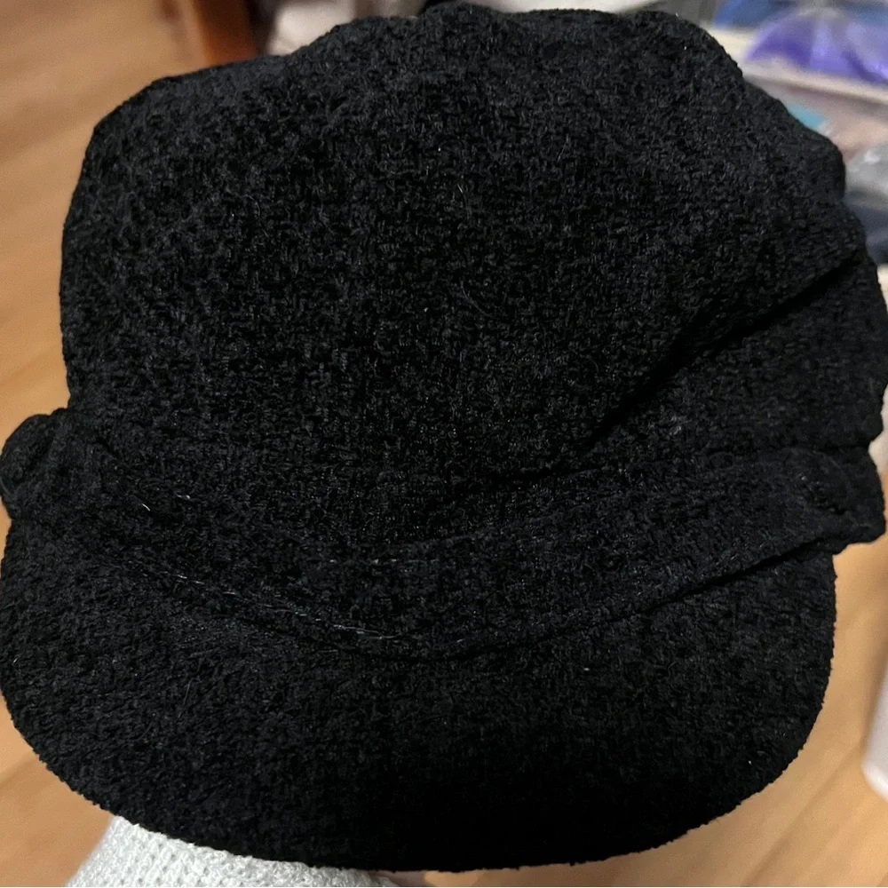 Vintage Charter Club Wool Blend Newsboy Cap in  black- Classic Women's Hat cadet